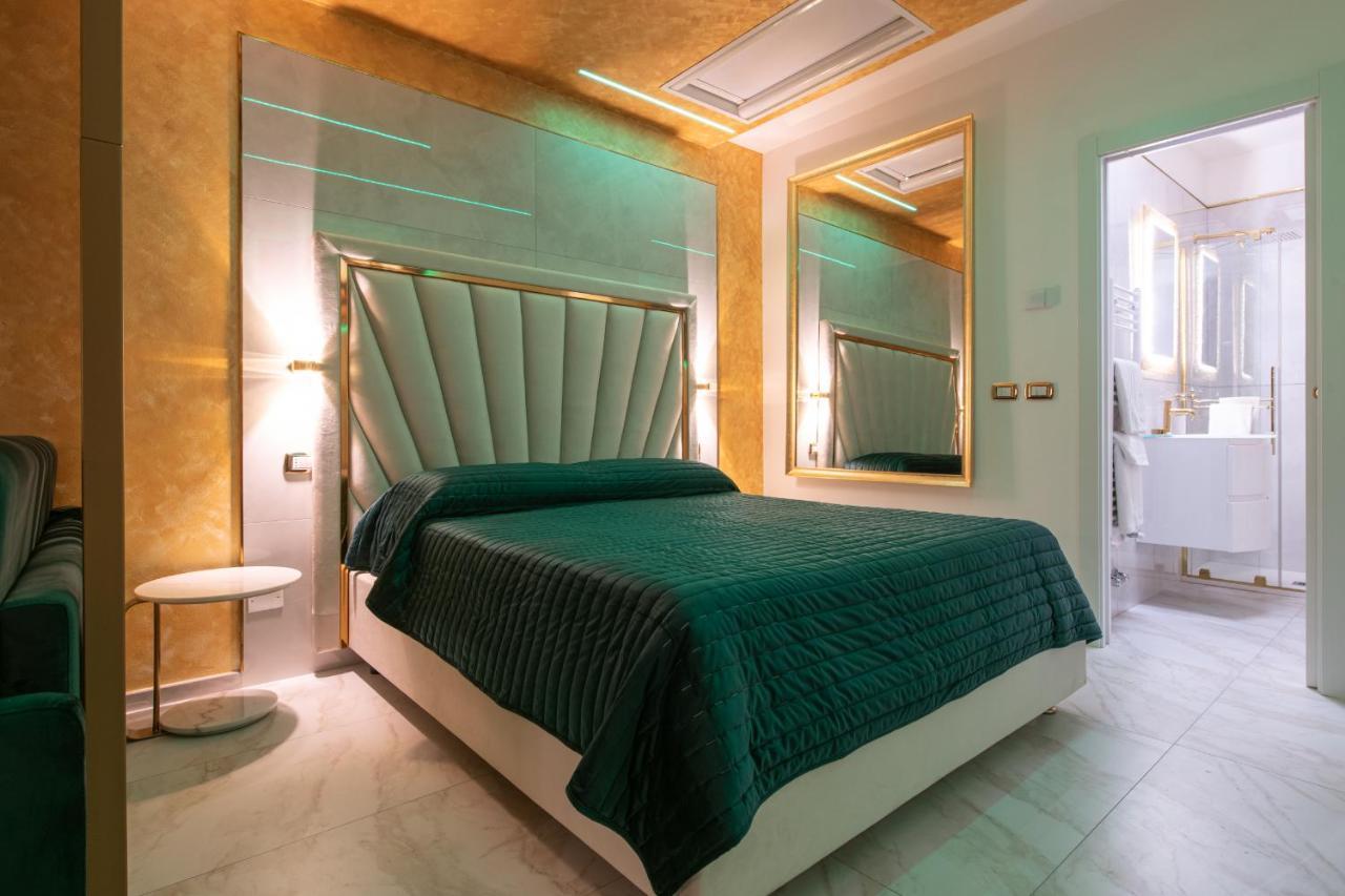 Fashion Apartment Gold Bologna With Jacuzzi & Car Garage 외부 사진