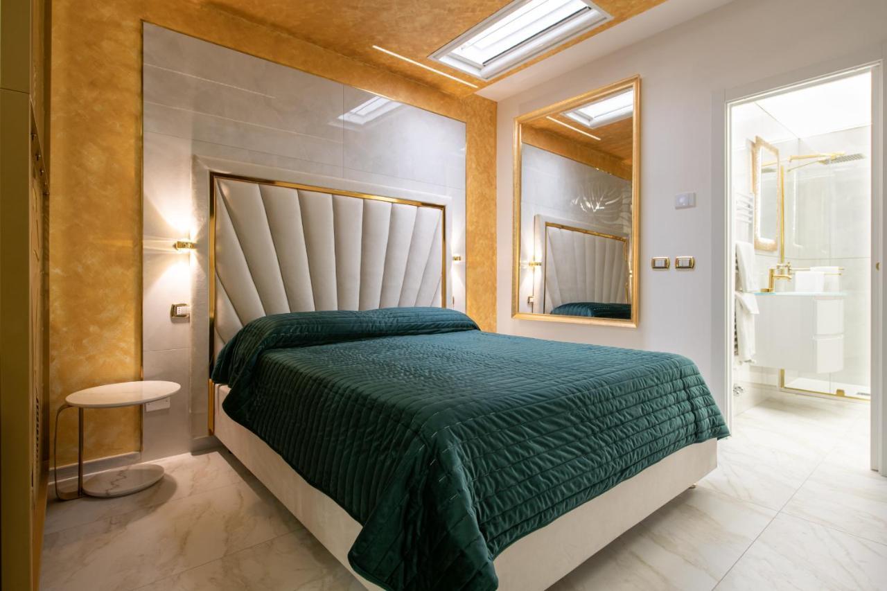 Fashion Apartment Gold Bologna With Jacuzzi & Car Garage 외부 사진