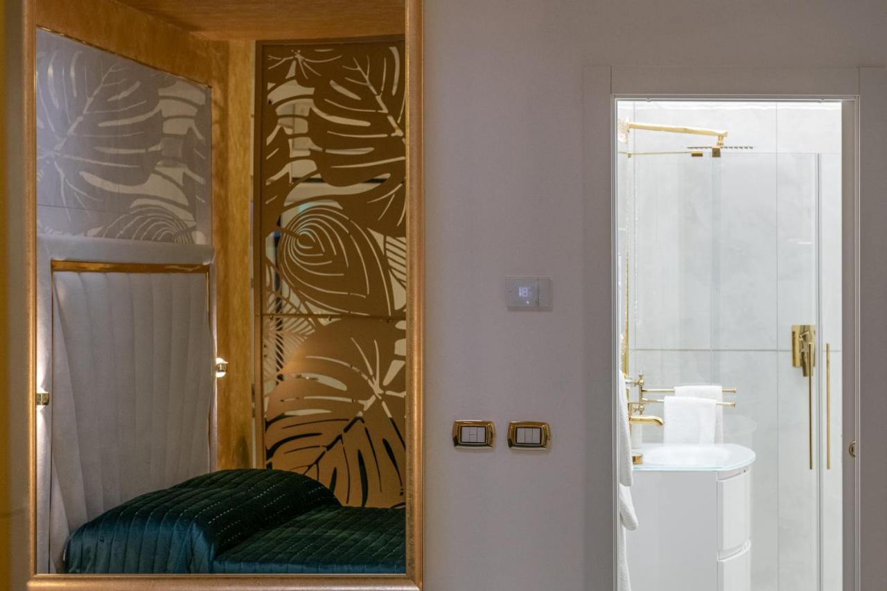 Fashion Apartment Gold Bologna With Jacuzzi & Car Garage 외부 사진